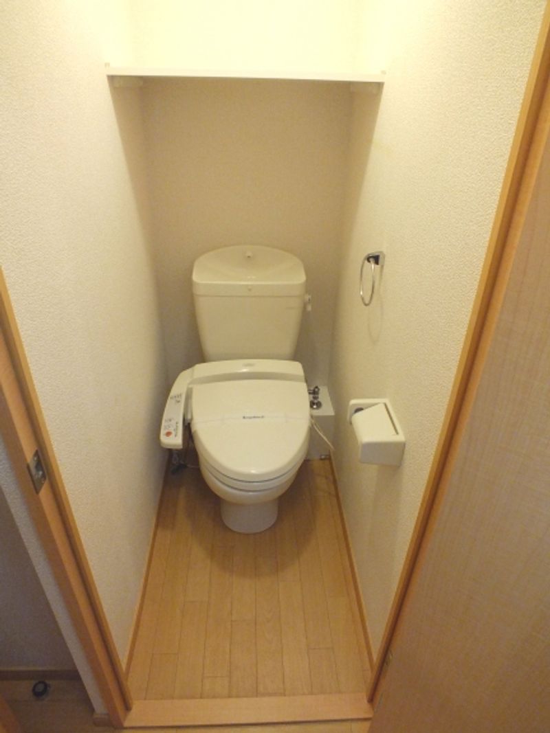 レオパレスエリーズ トイレ