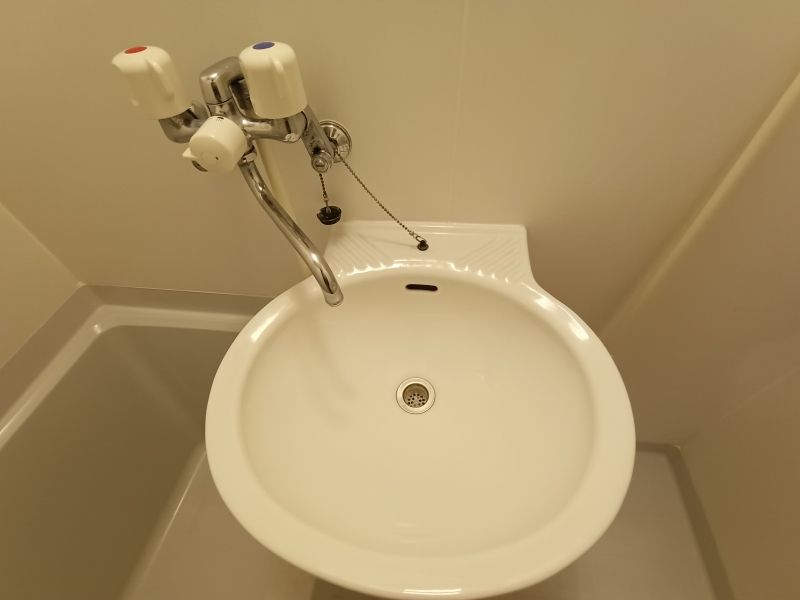 レオパレスリバーサイド 洗面台