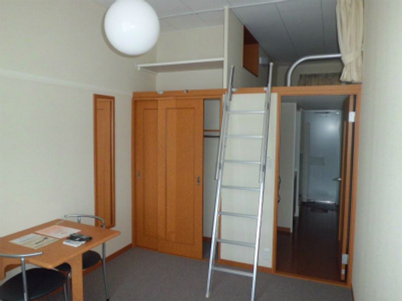 レオパレスＩＮＮ　オオタ 居間