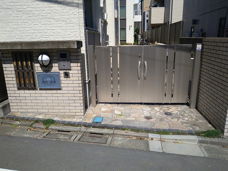 LEONEXT Hills KSM Exterior