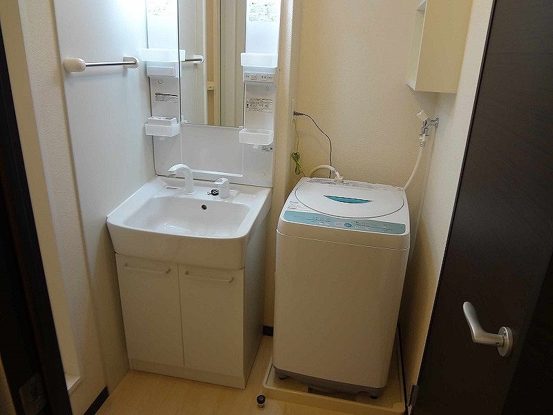 レオネクストフラッツⅡ 洗面所
