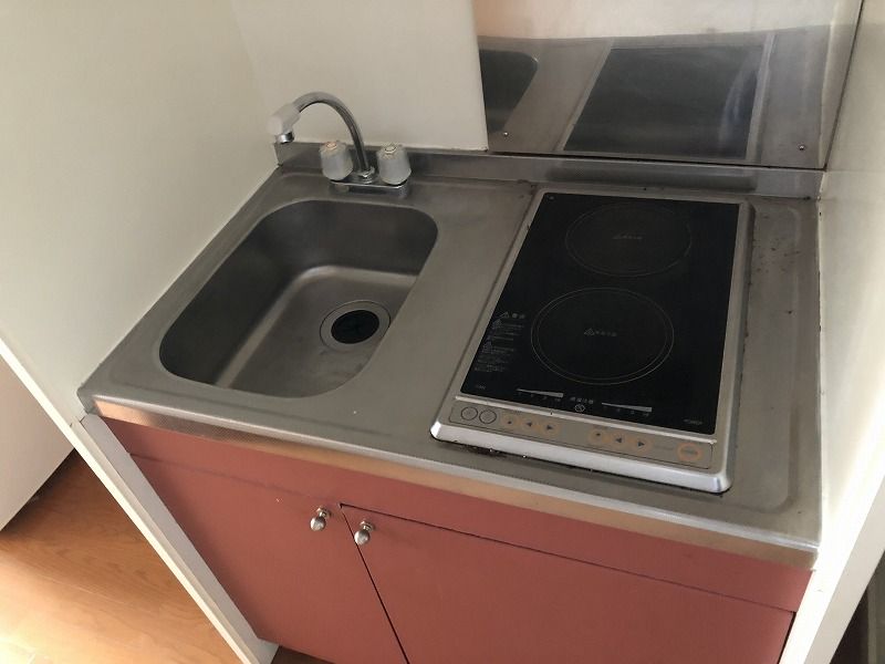 レオパレスラ　テラ キッチン