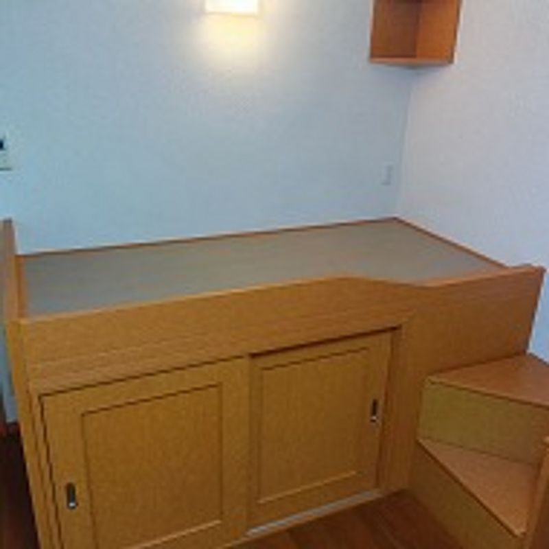 レオパレス北田宮 寝室