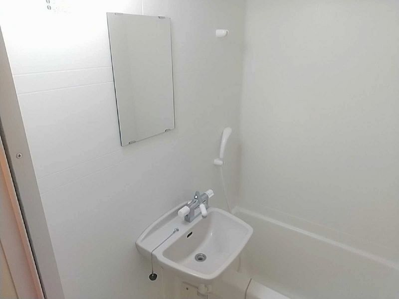 レオパレスＴＡＫＡＫＩ 洗面台