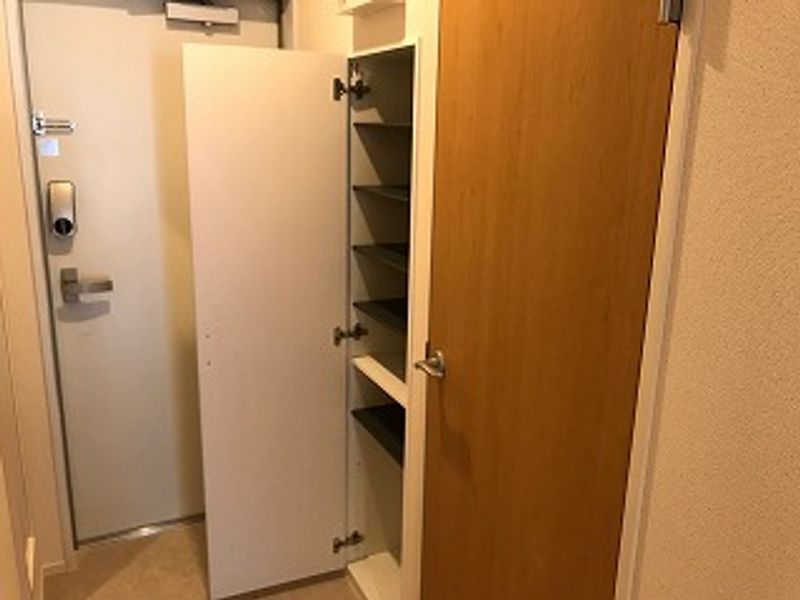 クレイノグレイスⅤ 玄関