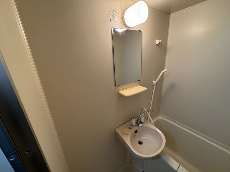 レオパレス辰野 洗面台