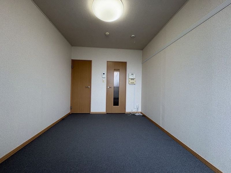 レオパレスルーブルⅡ 居間
