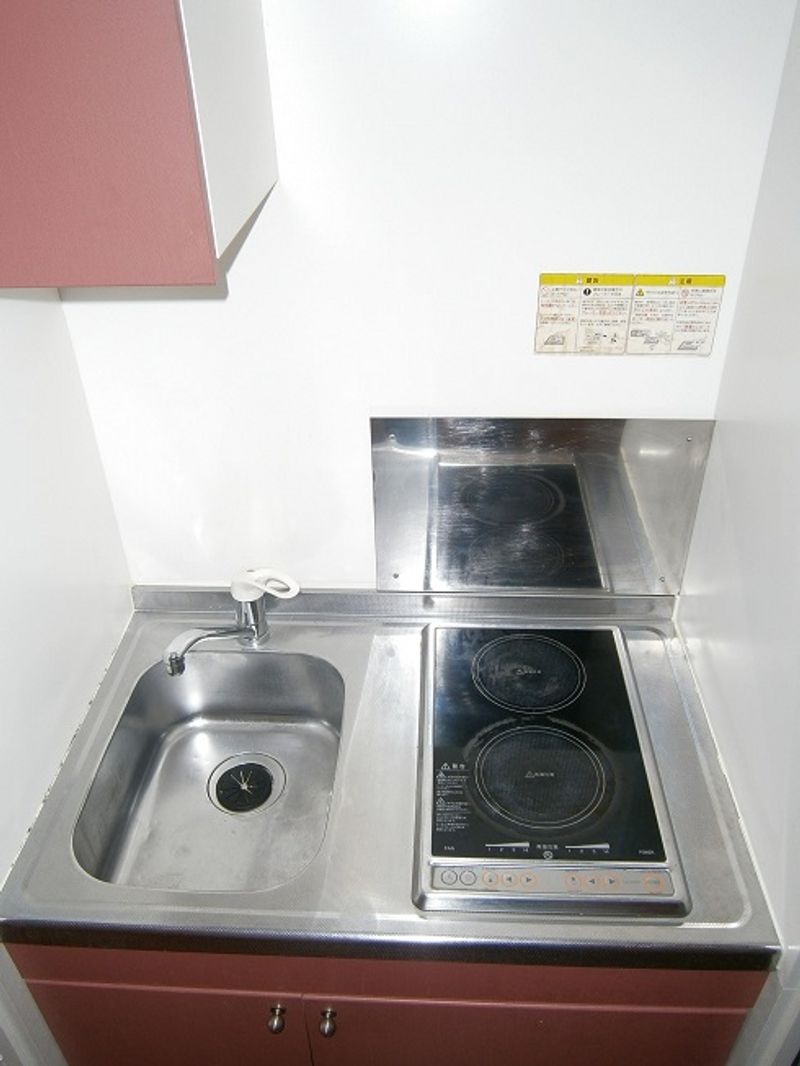 レオパレスフィオローナ キッチン