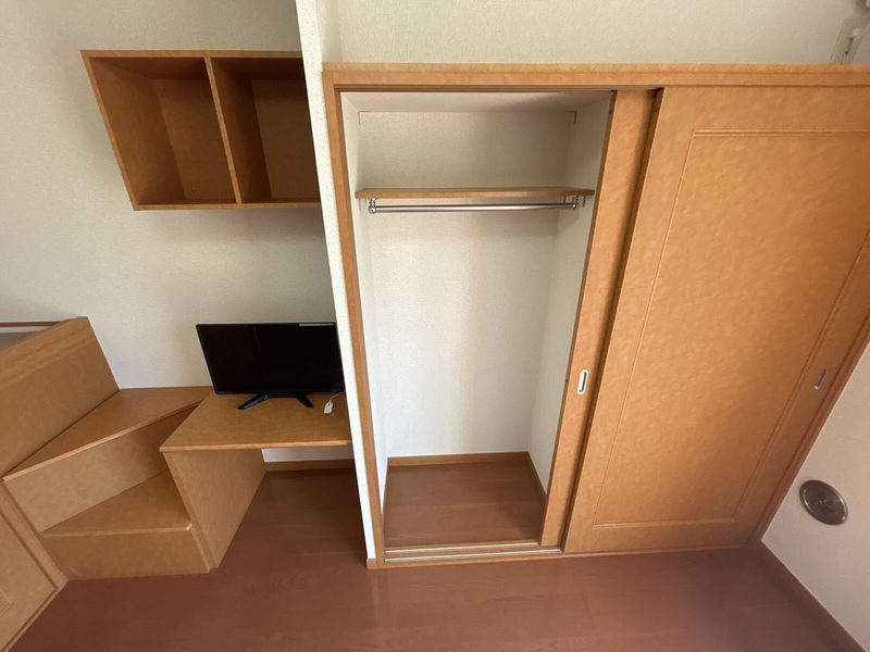 レオパレスシェルコート 収納