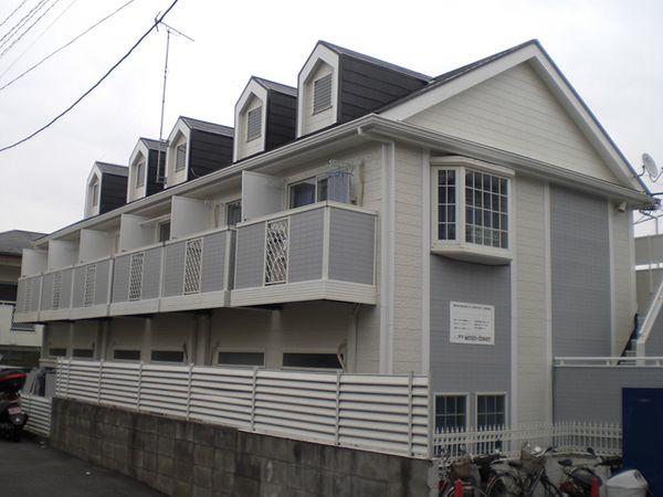 05442 exterior