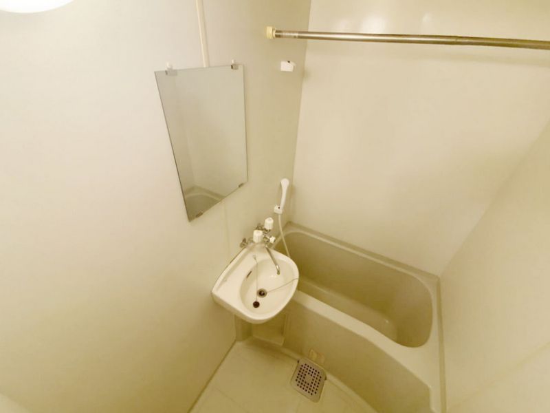 レオパレスＣａｌｍ 洗面台