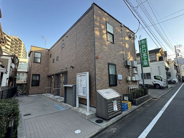 LEONEXT Accolade外观