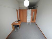 レオパレス小荷田２ 居間