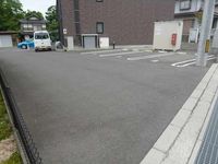 レオネクストポラリス 駐車場