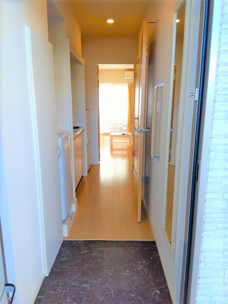 CLEINO Perleschloss IX 玄关