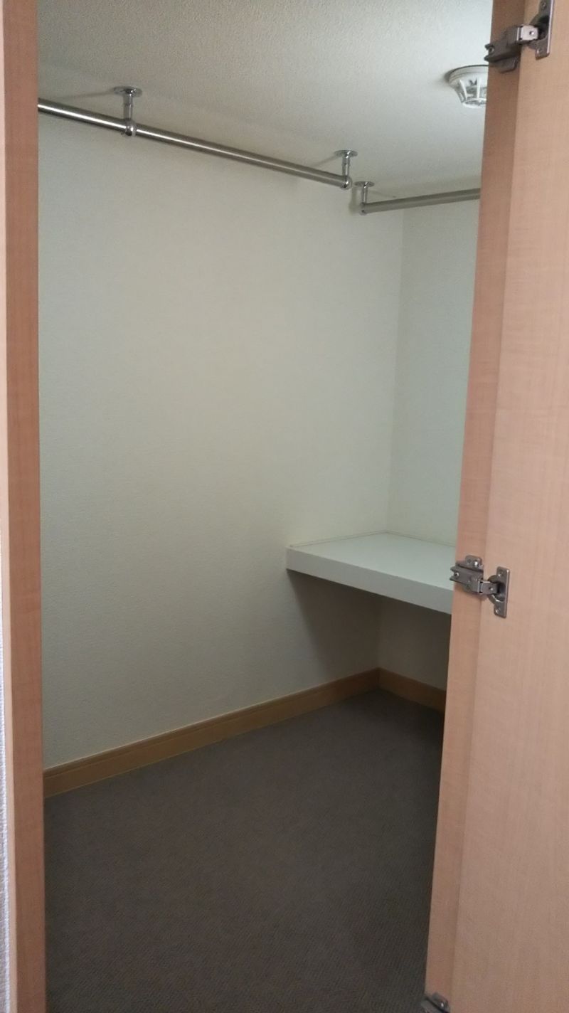 レオパレスゴールデンⅠ 収納