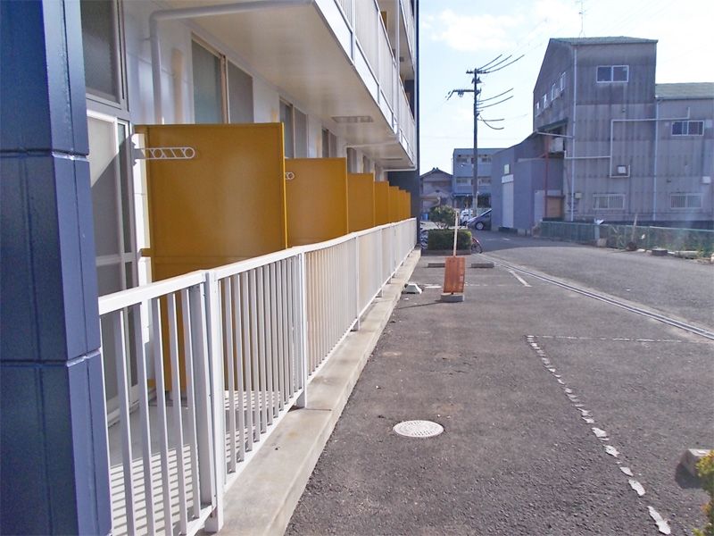 レオパレスＯＨＮＯ 駐車場