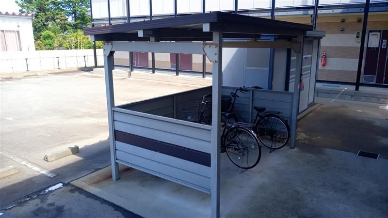 レオパレス東新庄 共用部分