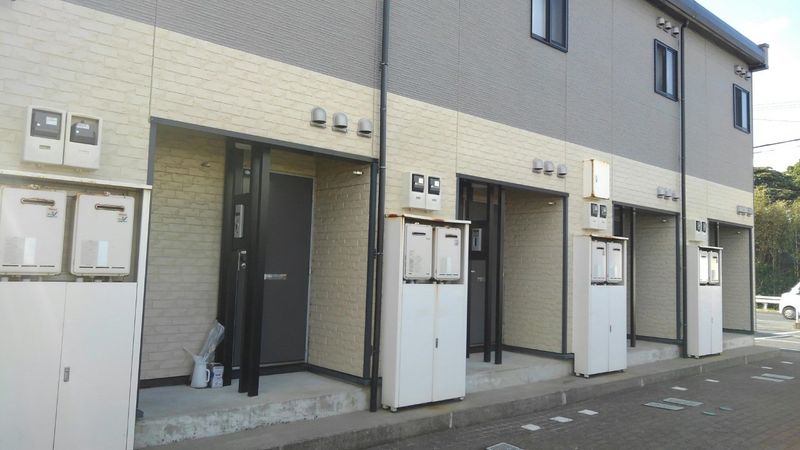 レオパレスシーサイド３０ エントランス