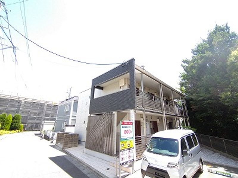 クレイノレイラ 駐車場