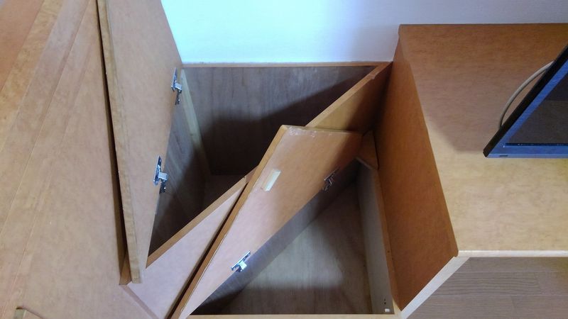 レオパレスメゾンアジュール 収納