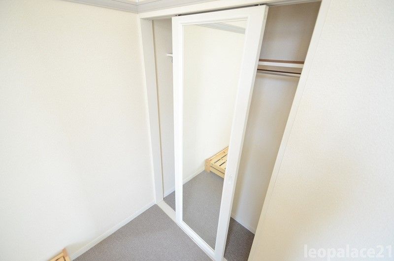 レオパレス惣利 収納