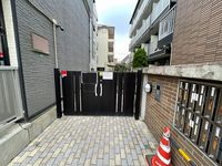 レオパレスグレイスⅢ エントランス