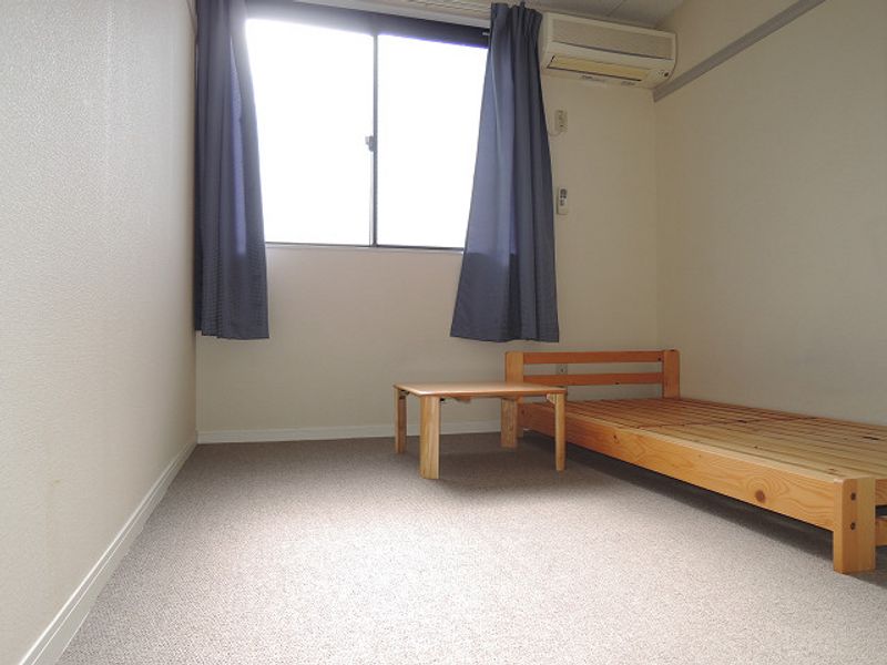 レオパレス蘭 居間