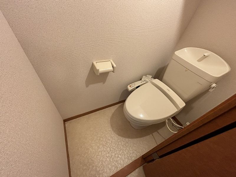 レオパレスＭＵＫＵＮＯ トイレ