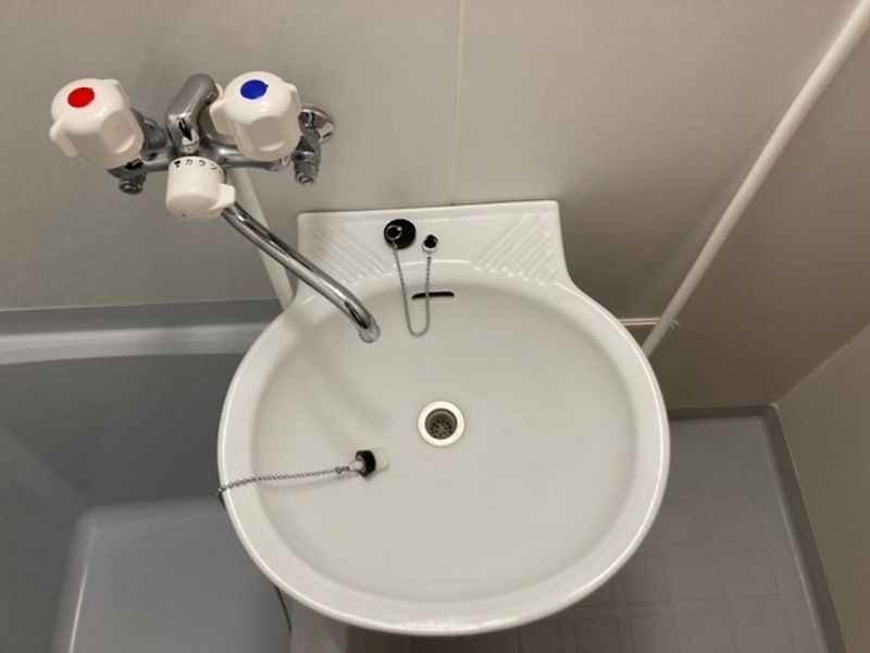 レオパレスいずみ 洗面台