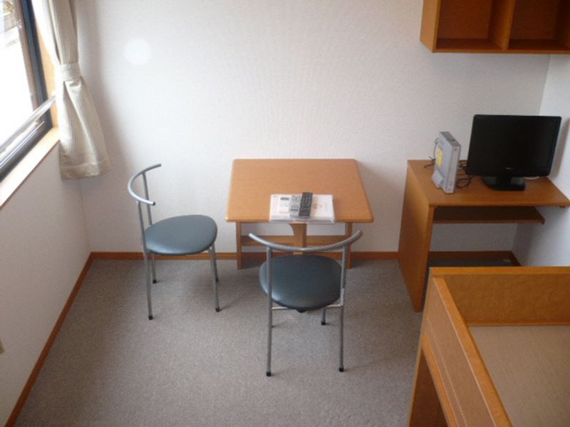 レオパレスシルフィ 居間