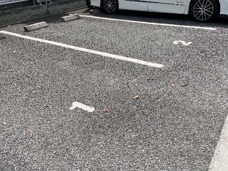 レオパレスアン 駐車場