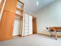 レオパレスＣＥＤＡＲ 居間