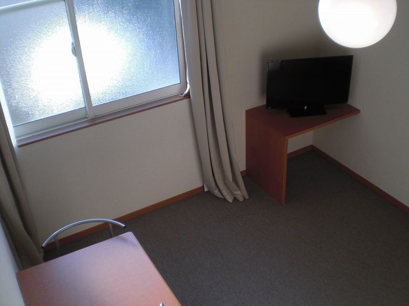 レオパレスソフィア 居間