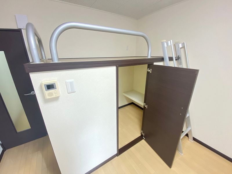 レオネクストサンバードＣ 収納