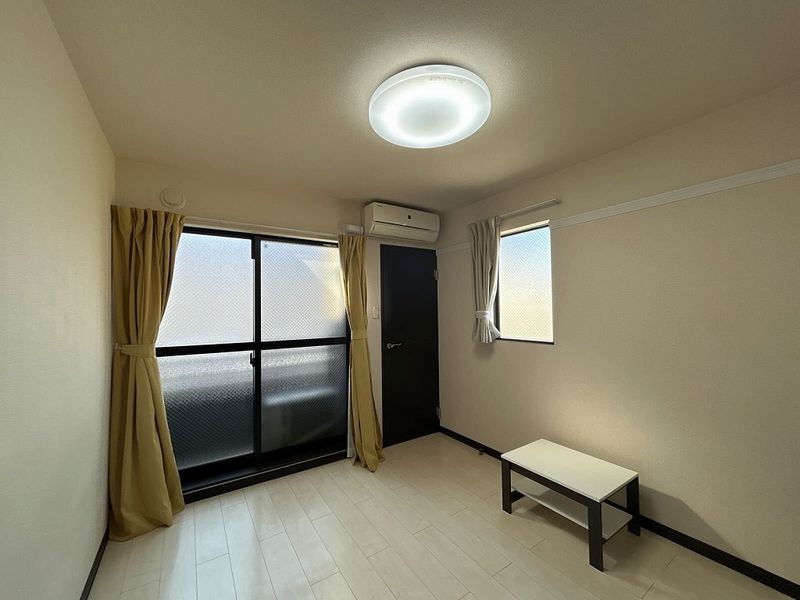 LEONEXT Zephyr Living room