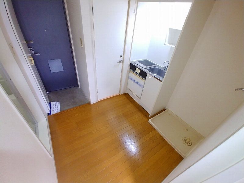 レオパレスナカムラⅠ 玄関