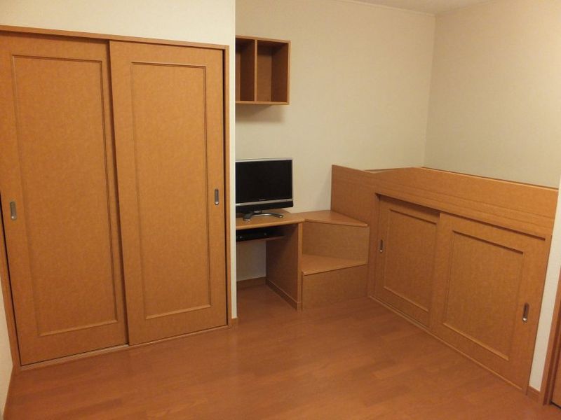 レオパレスはざま 寝室