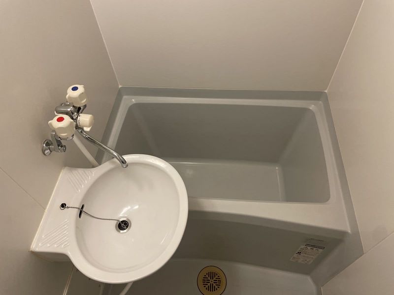 レオパレスひまわり 風呂