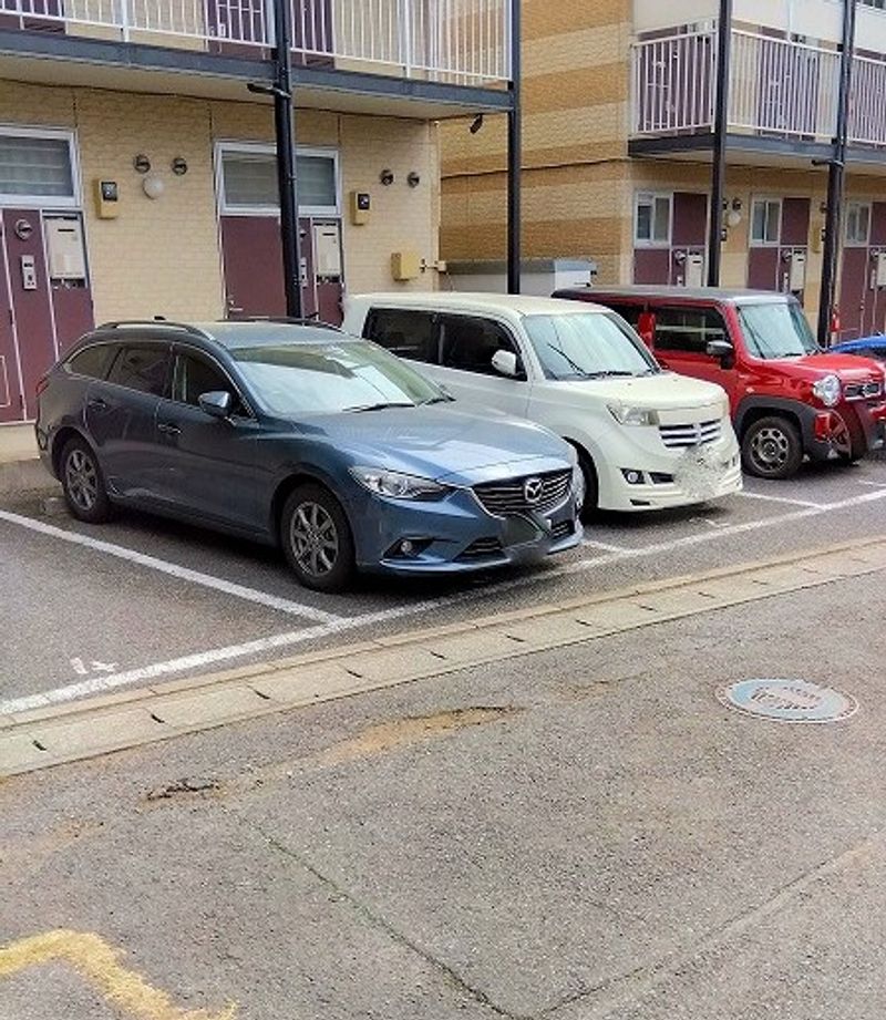 レオパレスオアゾ　Ａ 駐車場