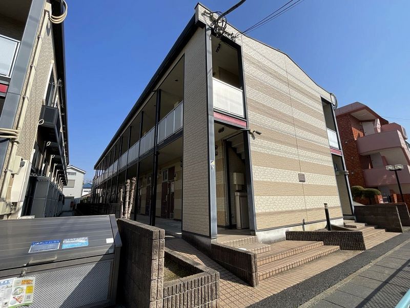 レオパレスデネブ 外観