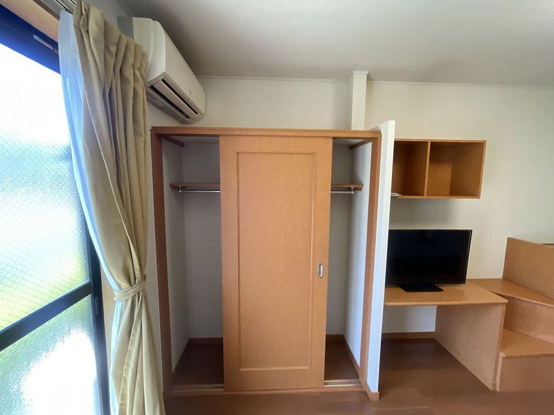 レオパレス西浜 収納