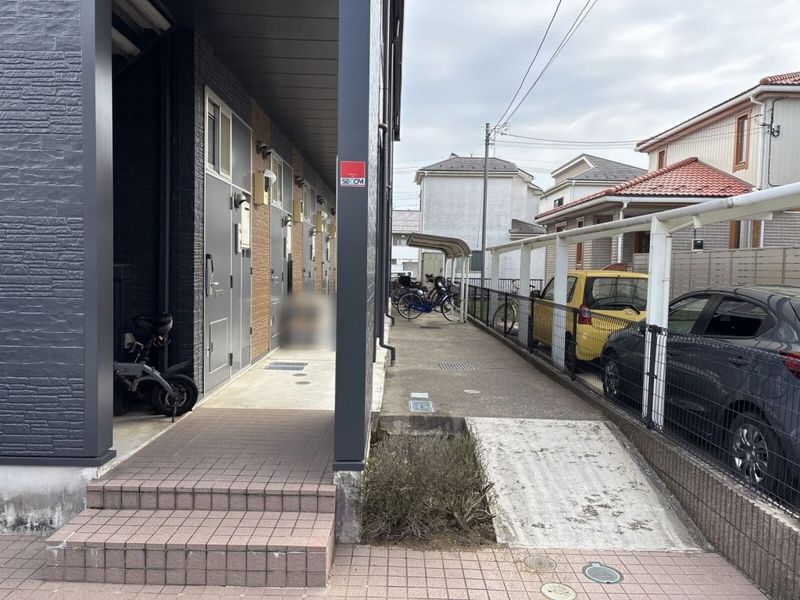 レオパレス藤 エントランス