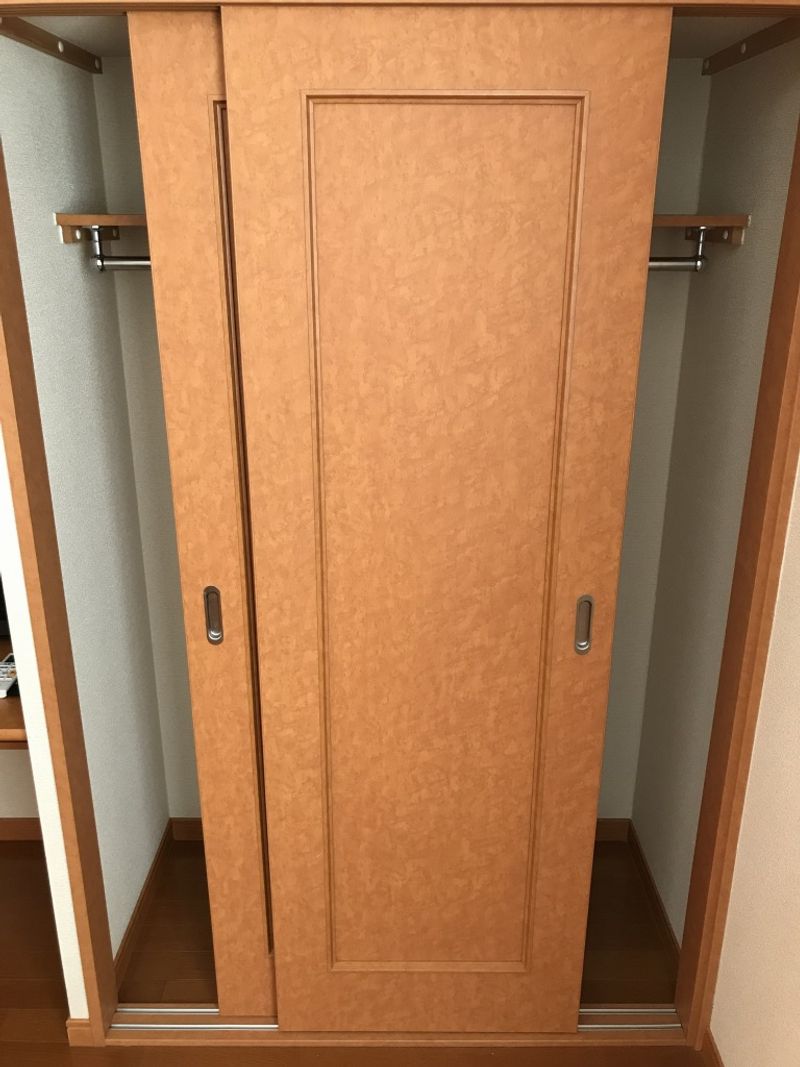 レオパレスサンモールⅡ 収納