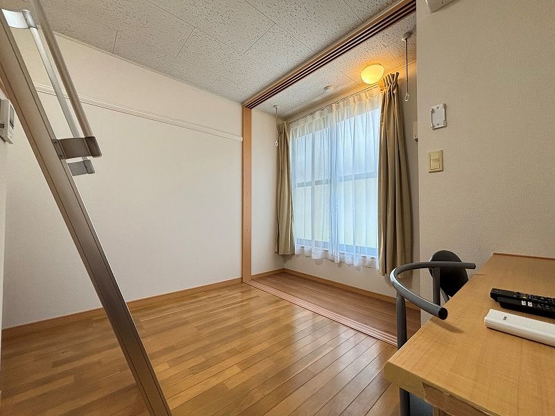 レオパレス岸和田５ 居間