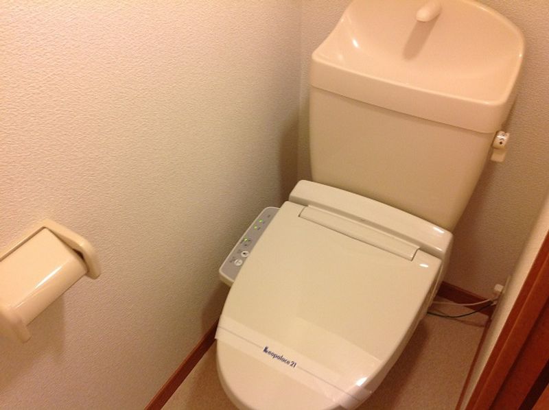 レオパレスヴィクトワール トイレ