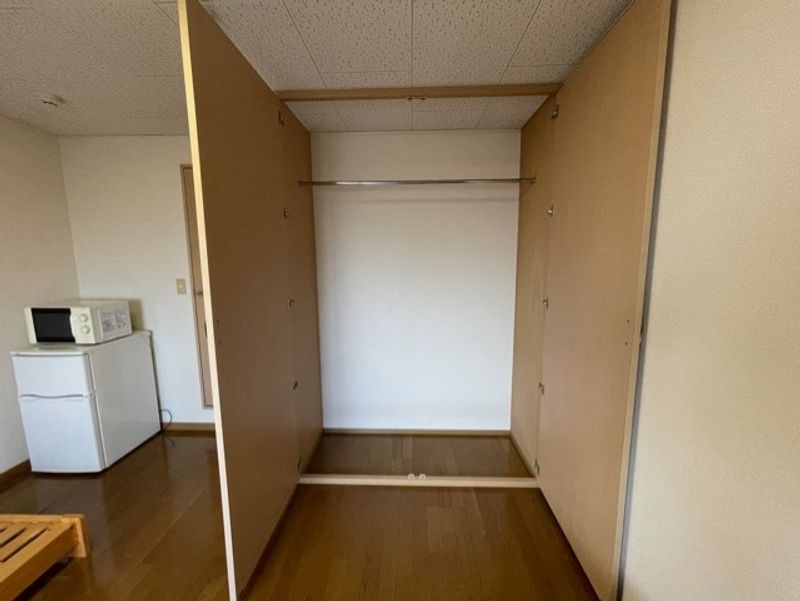 レオパレスフェリス 収納
