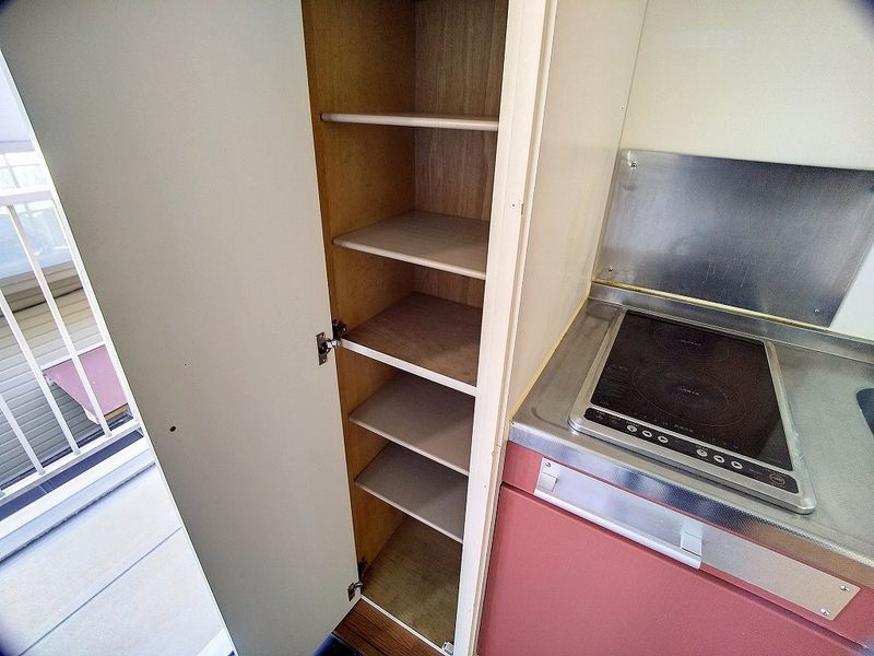 レオパレスメゾン・ド・ユキ 収納