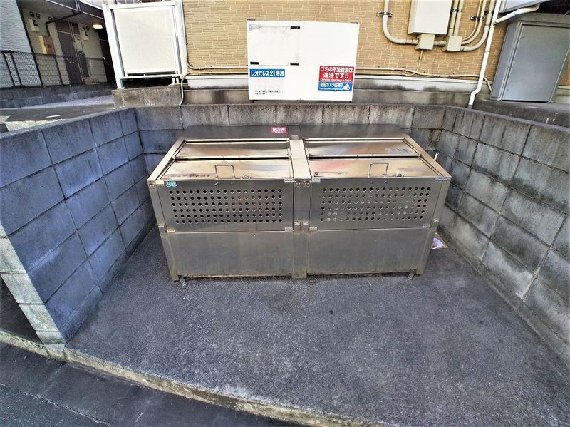 レオパレスダンディライオン 共用部分