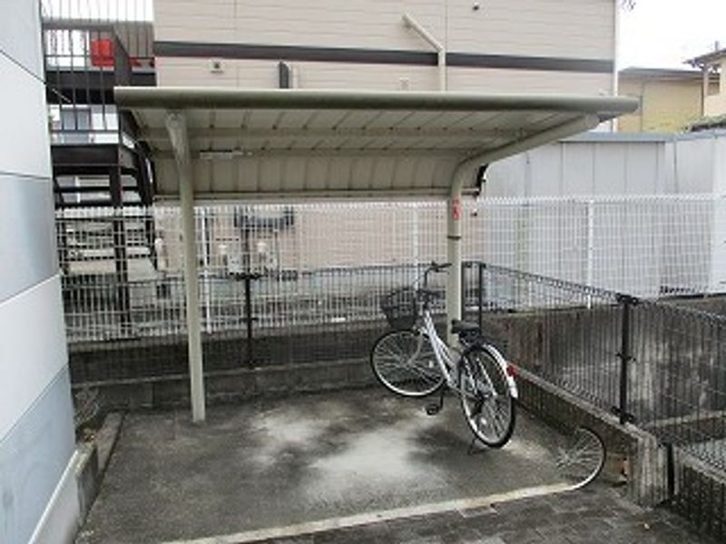 レオパレス岩崎マンション 共用部分